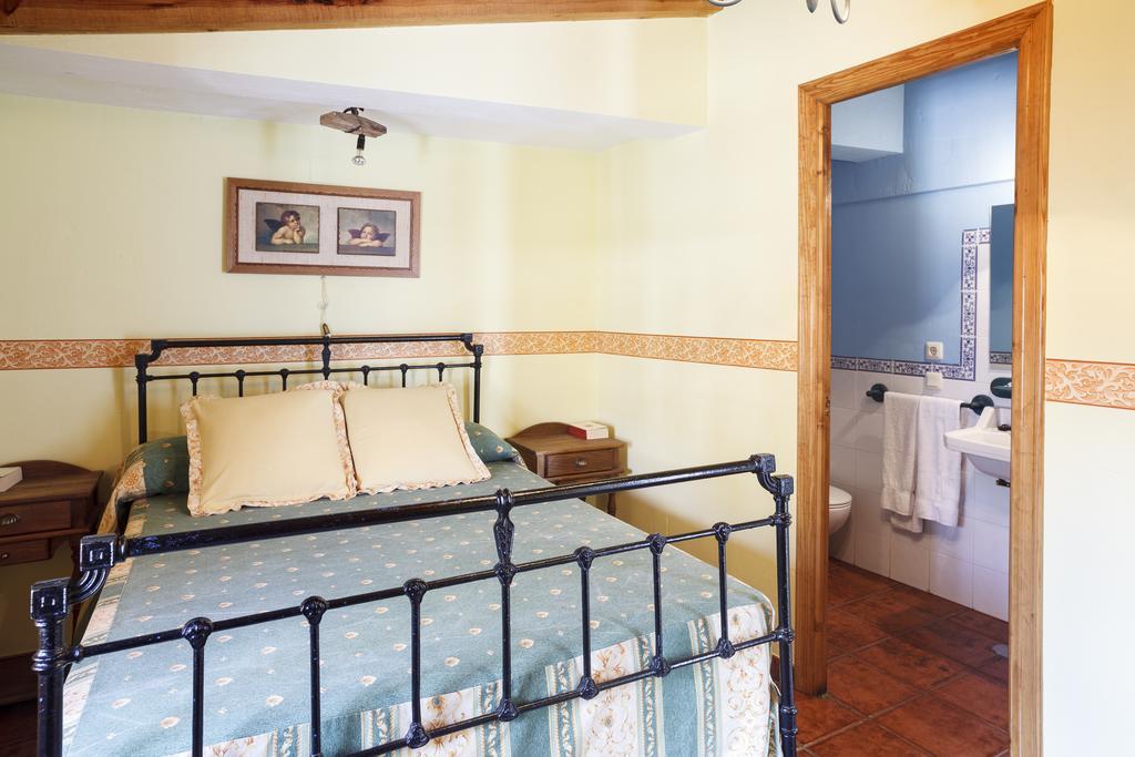 Caracenilla La Casa Del Tio Venancio 게스트하우스 객실 사진