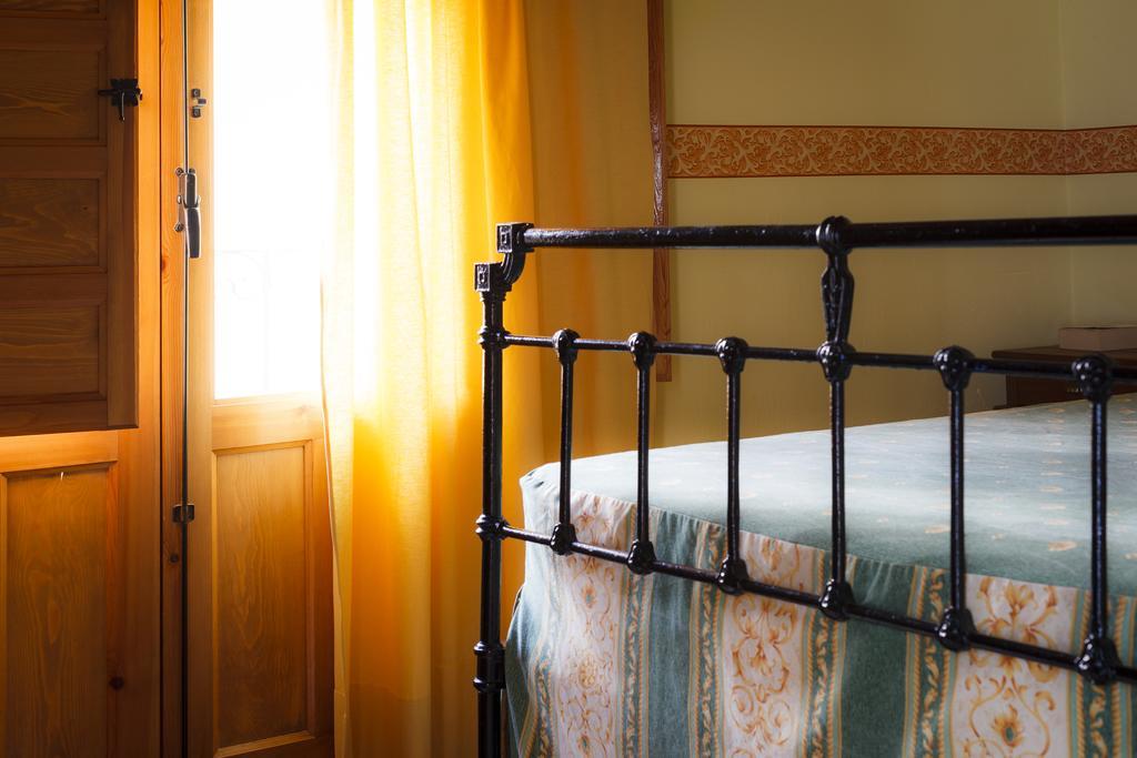 Caracenilla La Casa Del Tio Venancio 게스트하우스 객실 사진