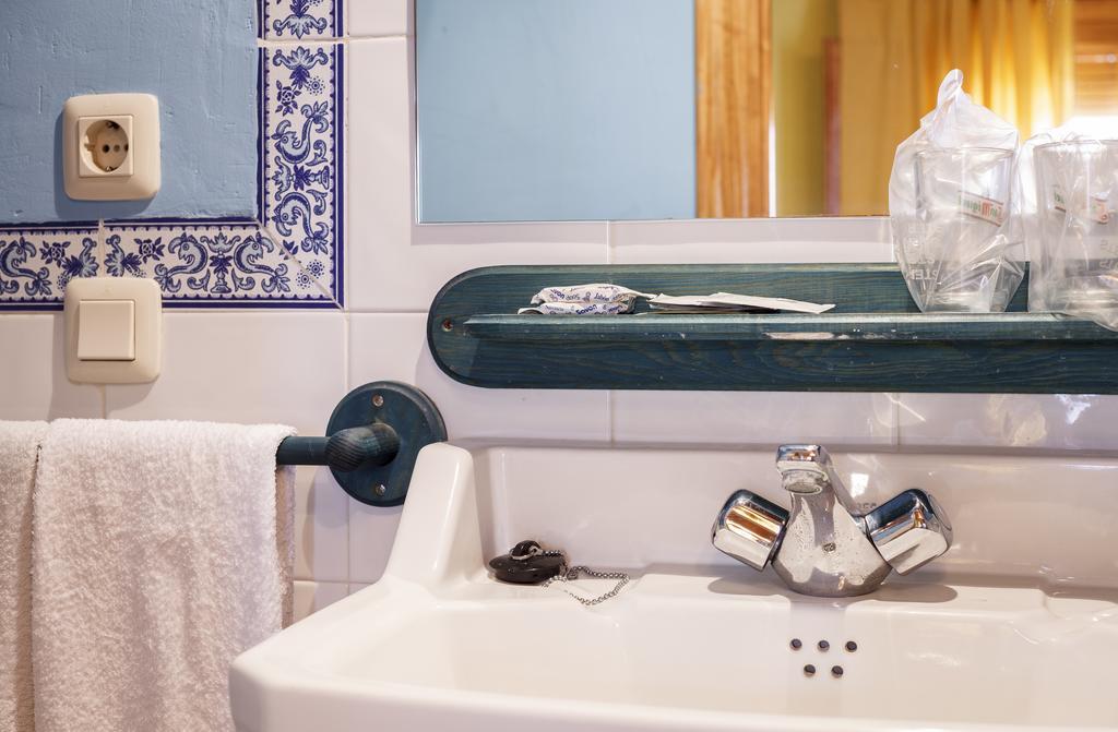 Caracenilla La Casa Del Tio Venancio 게스트하우스 외부 사진